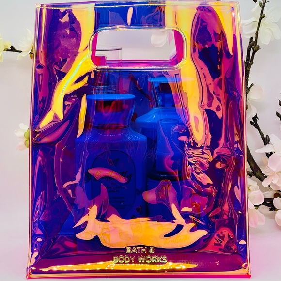 Bath and Body Works Butterfly Deluxe 5-Piece Gift Set - Picture 9 of 10